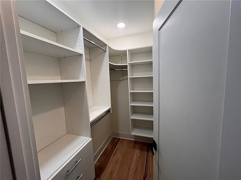 1511 Belmont Ave SW — Photo 14
