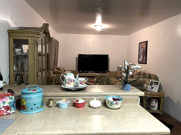 2nd image of 113 E District St Unit 1