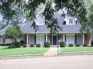 103 Arbor Dr, Clinton, MS 39056