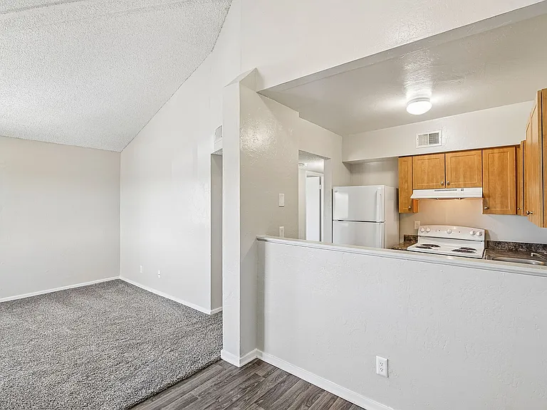 Ventura Villas — Photo 33