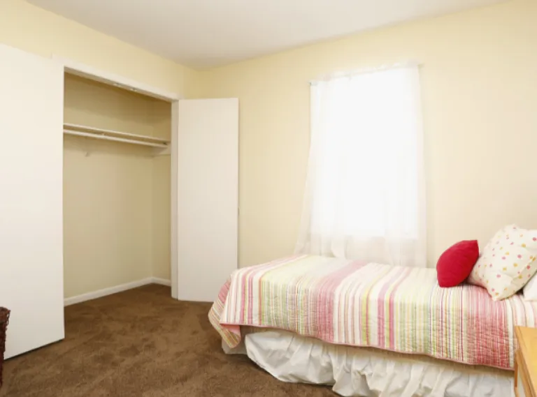 Lakeside Villas Apartments — Photo 10