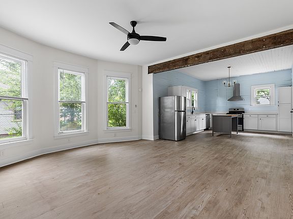 5th image of 309 Bon Air Ave #1