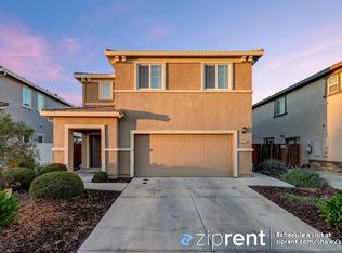 8213 Rick Chapman Way, Elk Grove, CA 95624