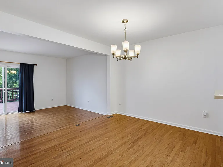 8867 Willowwood Way — Photo 14