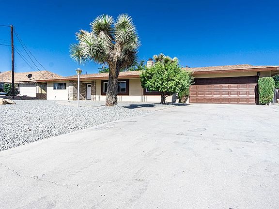 2nd image of 8936 Sabina Ave