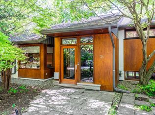 94 Laurentide Dr, Toronto, ON M3A3E5