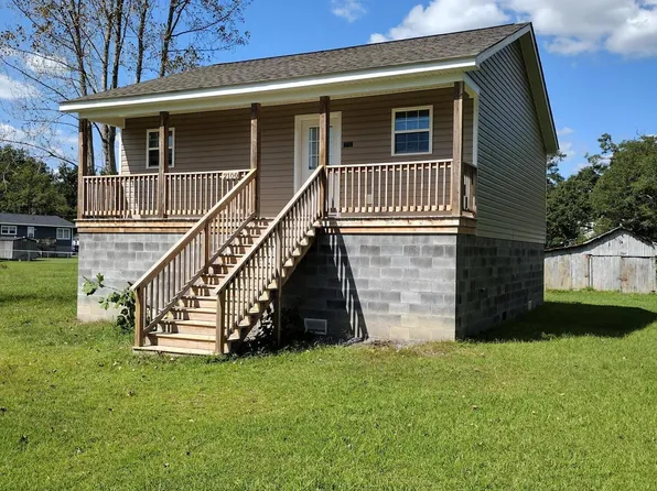 2100 Oaks Road, New Bern, NC 28560