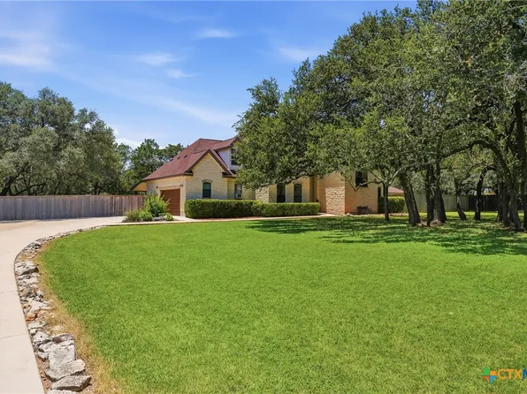 1017 Mountain Dr, San Marcos, TX 78666