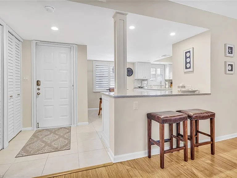 3200 Binnacle Dr #D3 — Photo 2