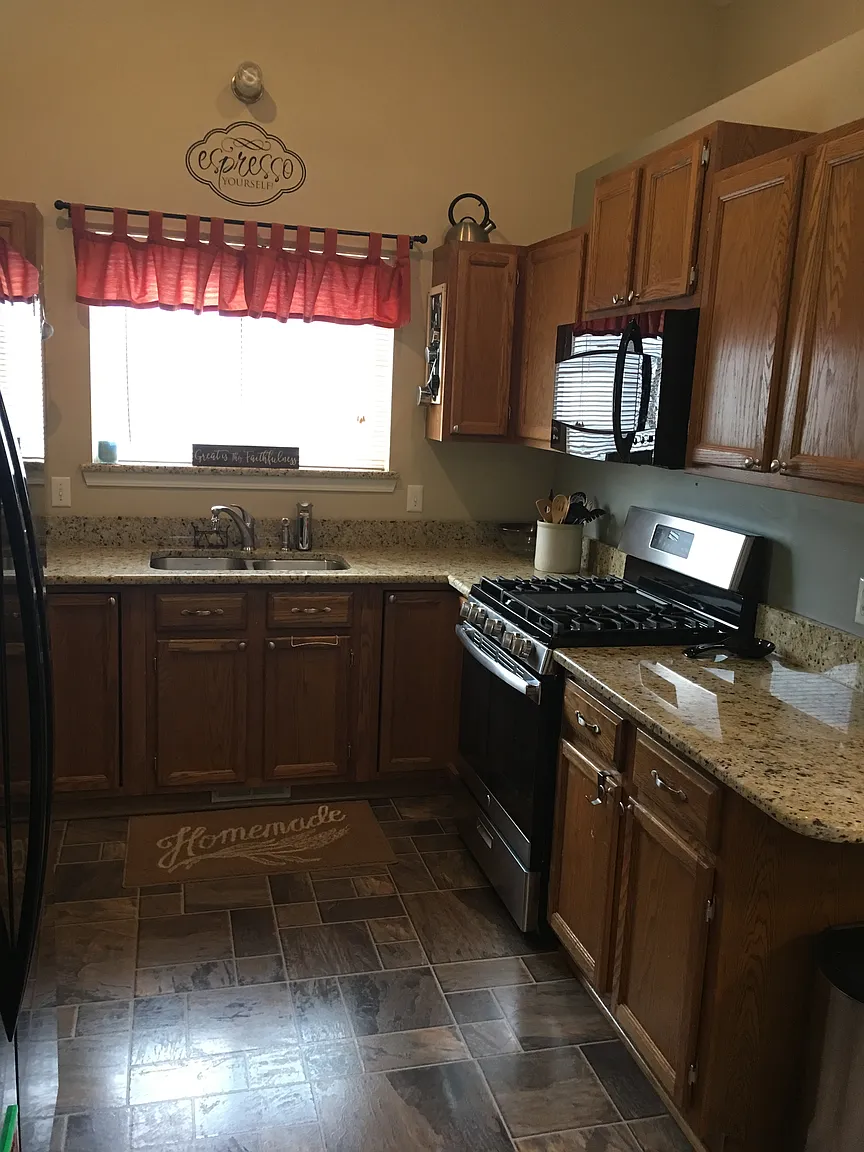 7406 Hogan Dr photo 1