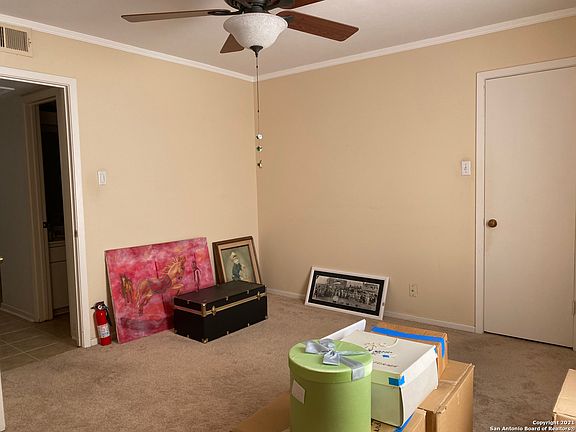 4th image of 8401 N New Braunfels Ave #116A & 117A