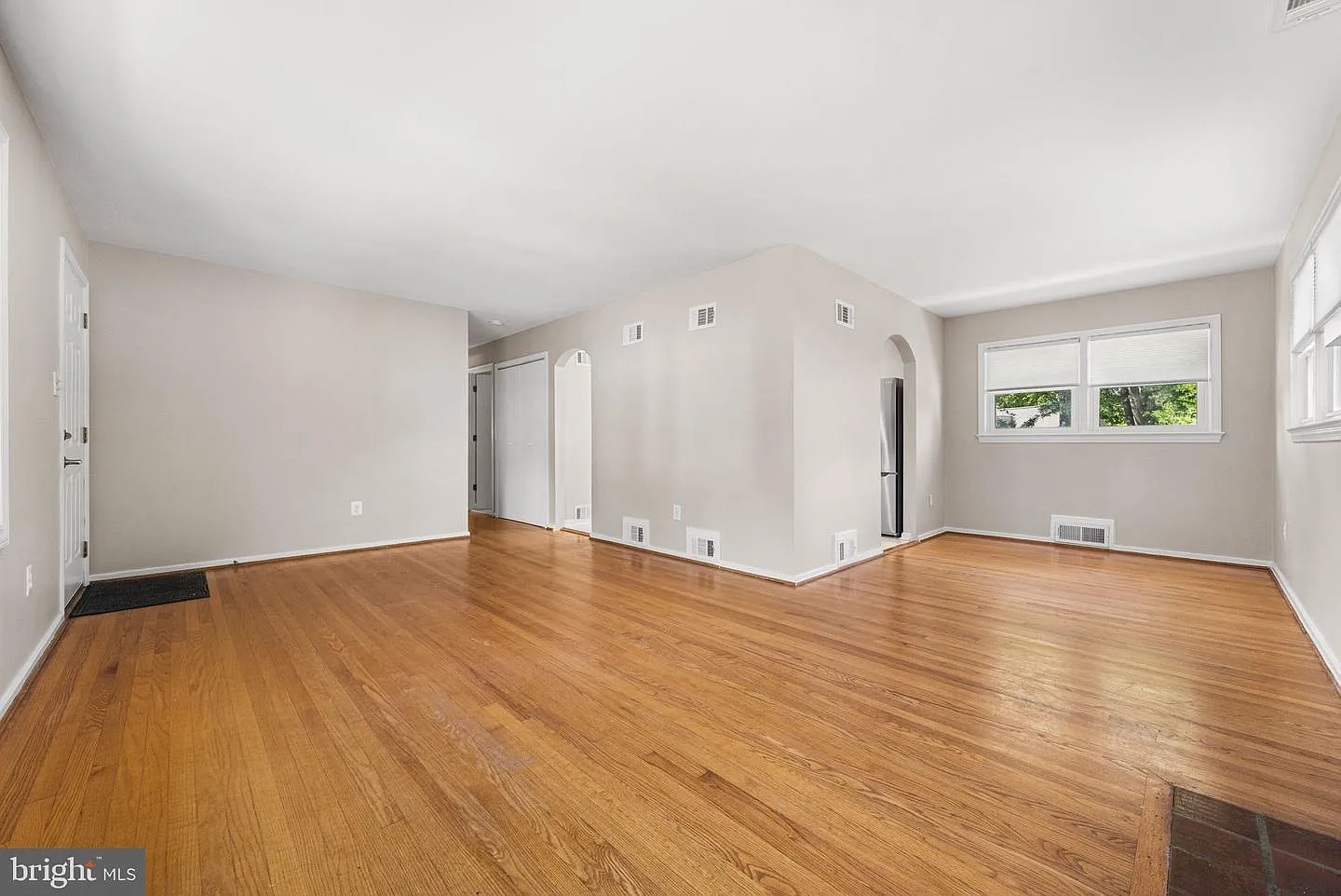 4 bed, 1642 sqft, $3,595 — Photo 4