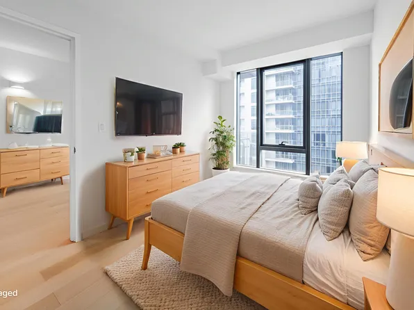 33-71 Prince Street image 5 of 11