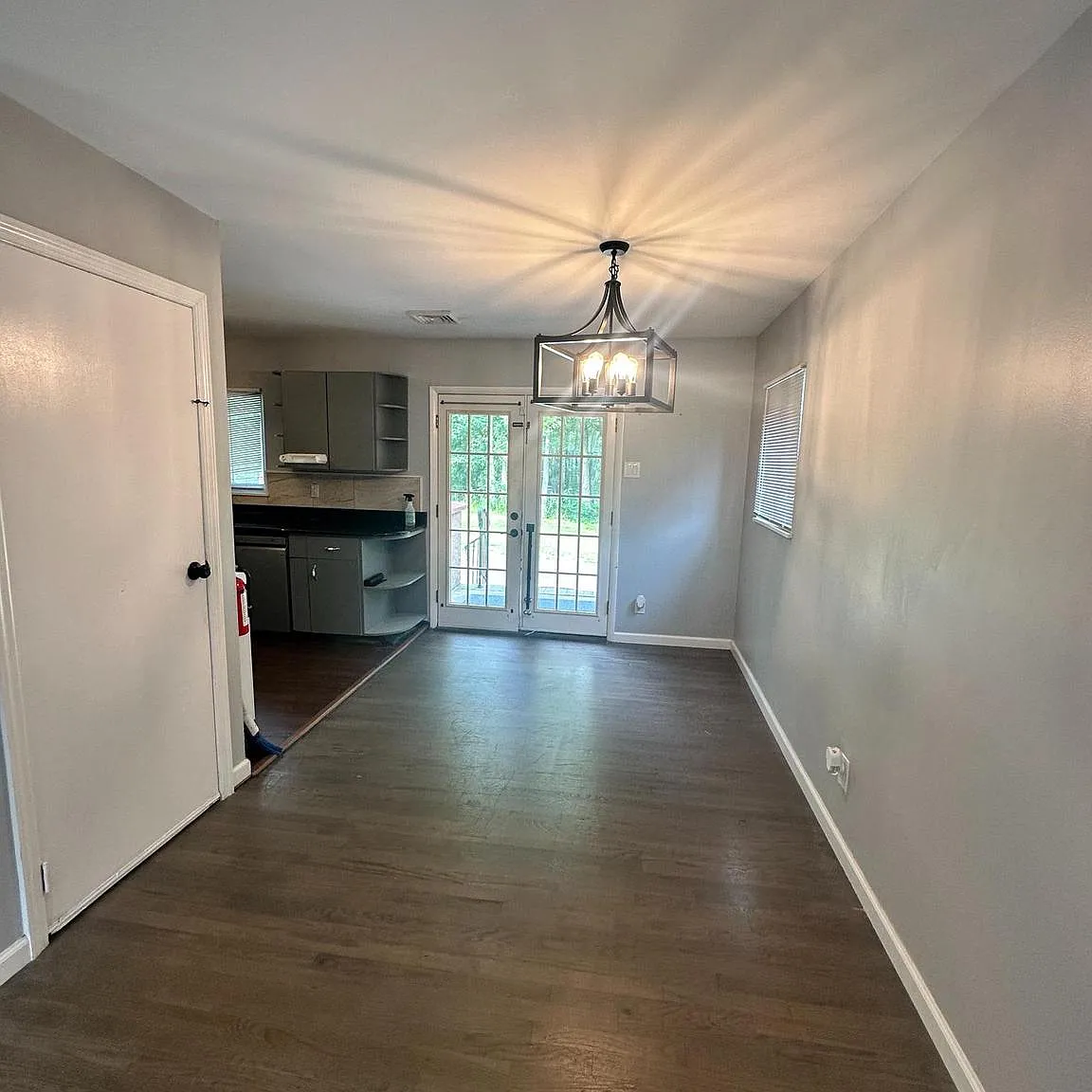 4 bed, 1248 sqft, $3,500 — Photo 3
