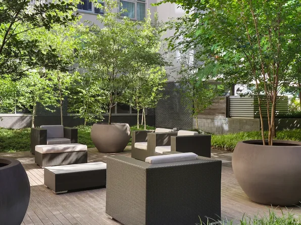 1277 East 14th Street image 13 of 42