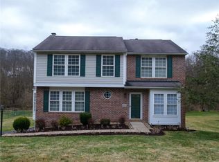 413 McCombs Rd, Venetia, PA 15367