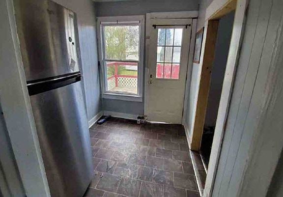 5th image of 508 Vaughn Ave