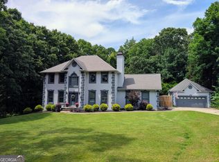 5630 Sourwood Rd, Cumming, GA 30040