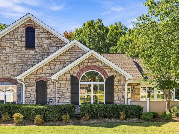 84 Fudora Cir, Simpsonville, SC 29681