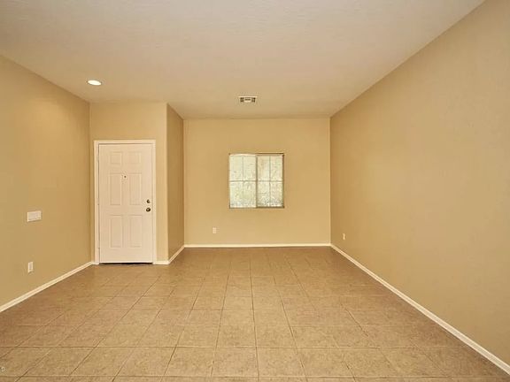 5th image of 7013 S 54th Ln