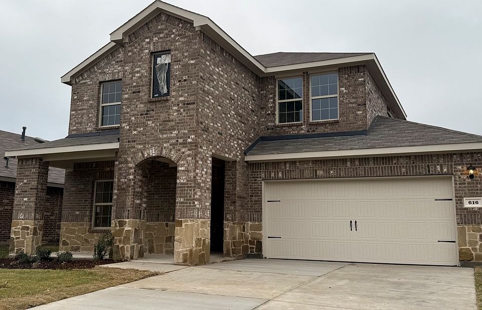 1st image of 616 Banks Pl