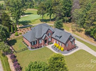 120 Cheyenne Ln, Statesville, NC 28677