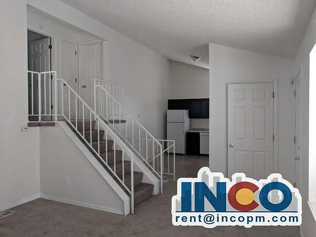 14800 E 43rd Ave — Photo 2