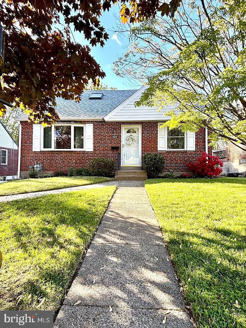 3 bed, 2.5 bath, 1754 sqft, $3,495 — Photo 2