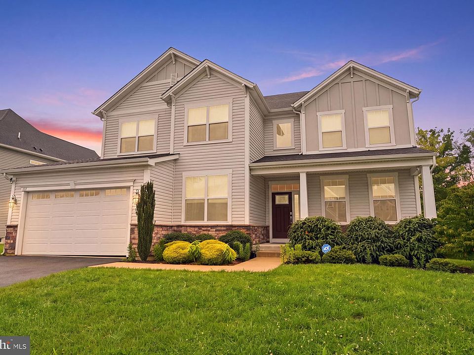 1st image of 112 Derby Ln