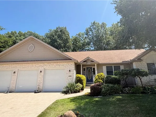 435 Thomas Alva Dr, Vermilion, OH 44089