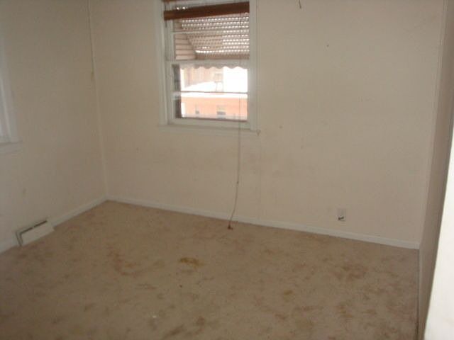 2nd image of 57 Edison Ave
