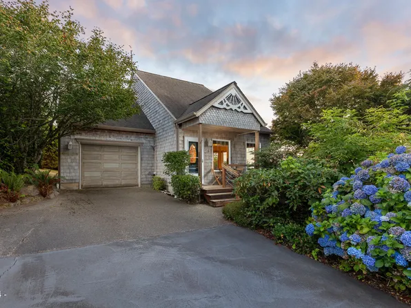 6610 Pacific Overlook Dr, Neskowin, OR 97149