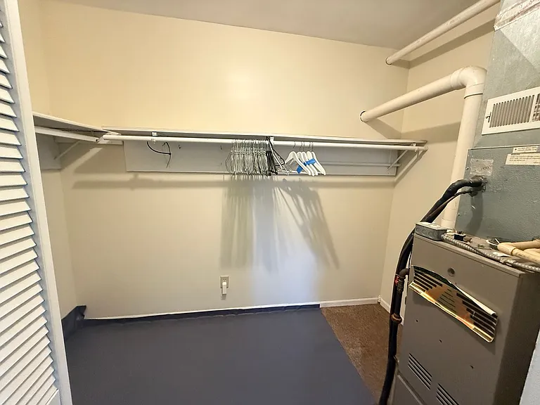 5420 E Michigan Ave — Photo 22