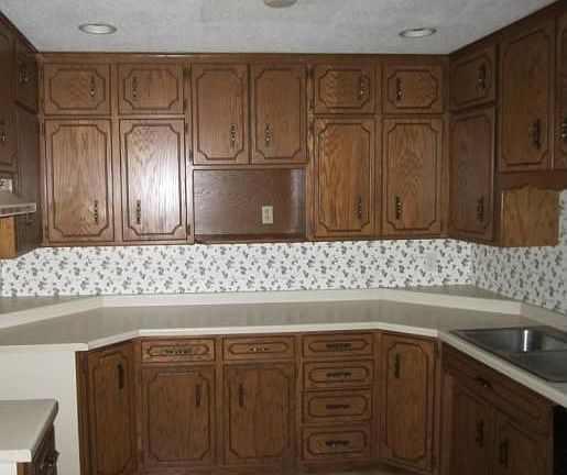 3rd image of 42 120th Ln NE