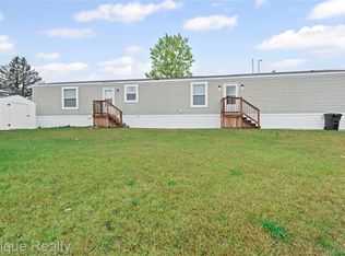 83 Elm Ave, Highland, MI