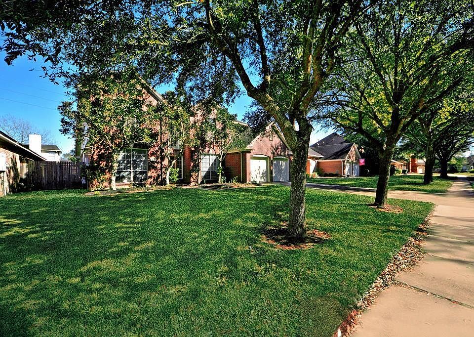 1st image of 8007 Weeping Willow Pl