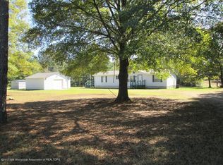 62 E Gramling Rd, Byhalia, MS 38611