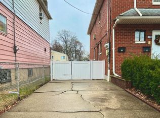 20638 45th Rd, Bayside, NY 11361