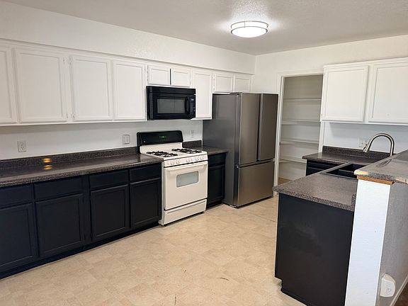 4th image of 11290 E 24th Pl
