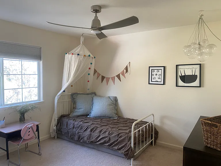 301 Caspian Ct — Photo 23