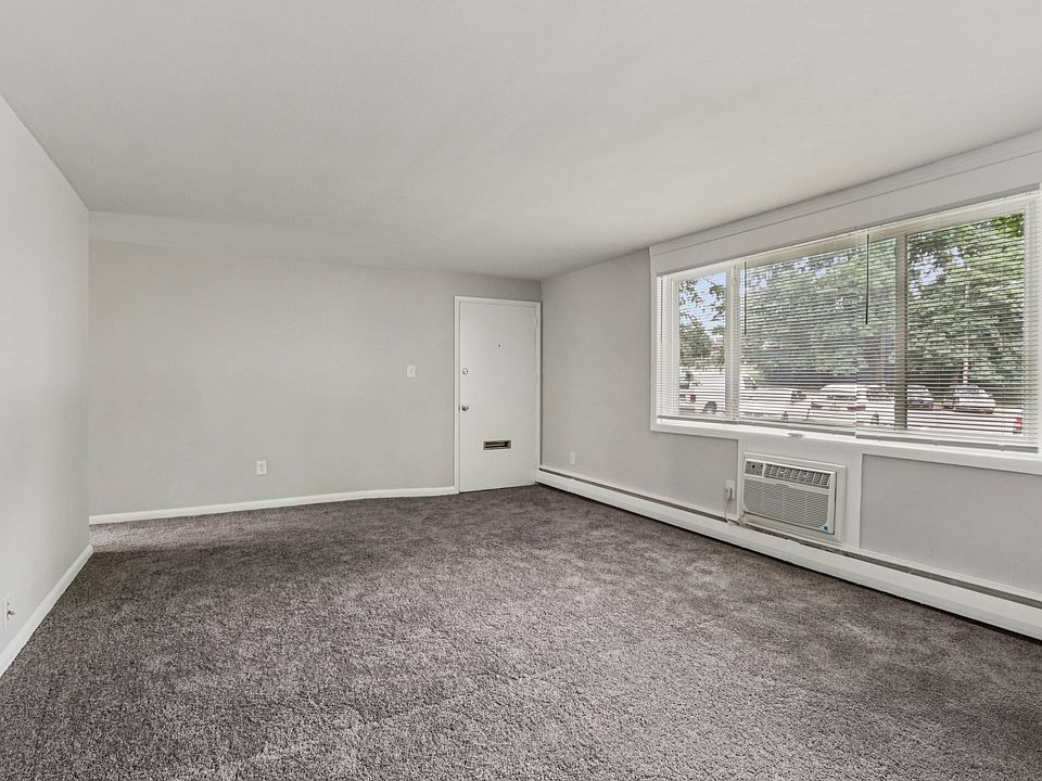 living room 1 bedroom