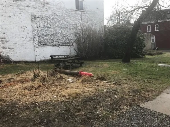 5902 Bryant St, Pittsburgh, PA 15206