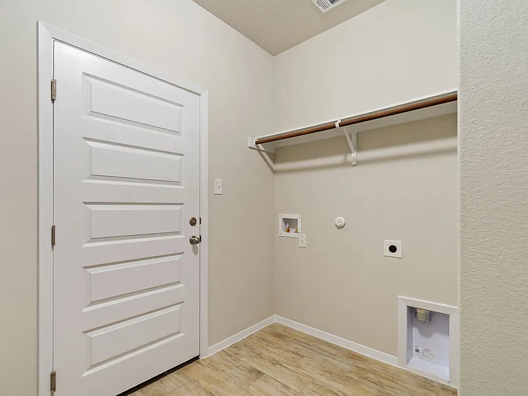3704 Stillwood Ln — Photo 13