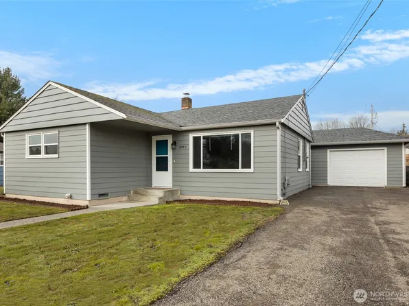 3245 Robin Avenue, Bremerton, WA 98310