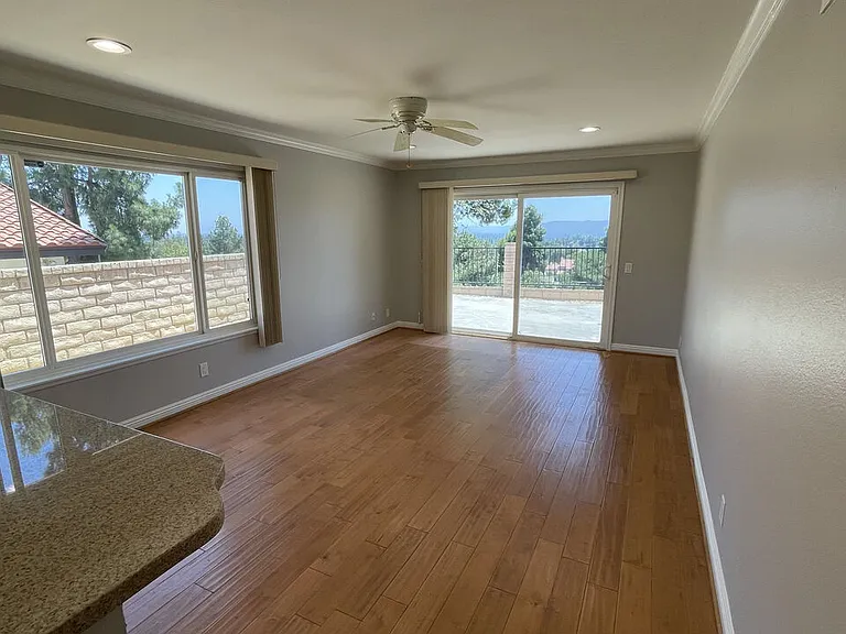 19106 Merion Dr — Photo 12