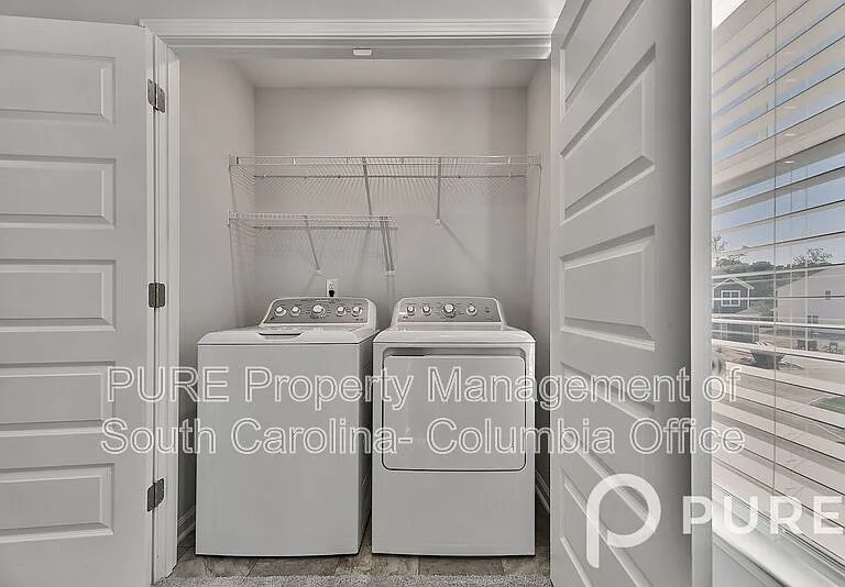 1504 Loose Leaf Ln — Photo 30