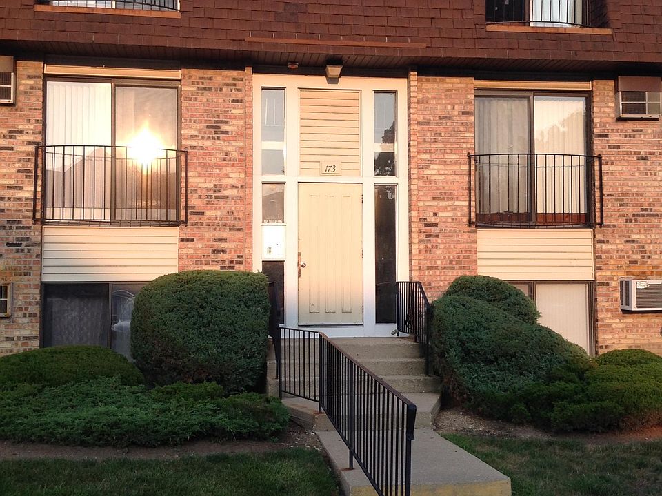 1st image of 173 N Waters Edge Dr