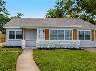 3870 Blodgett St, Houston, TX 77004