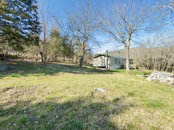 3952 Burt Burgen Rd, Woodbury, TN 37190