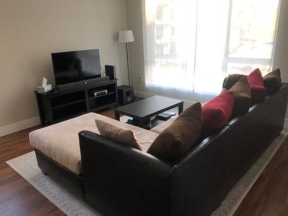 3rd image of 2900 Hearth Pl APT 204